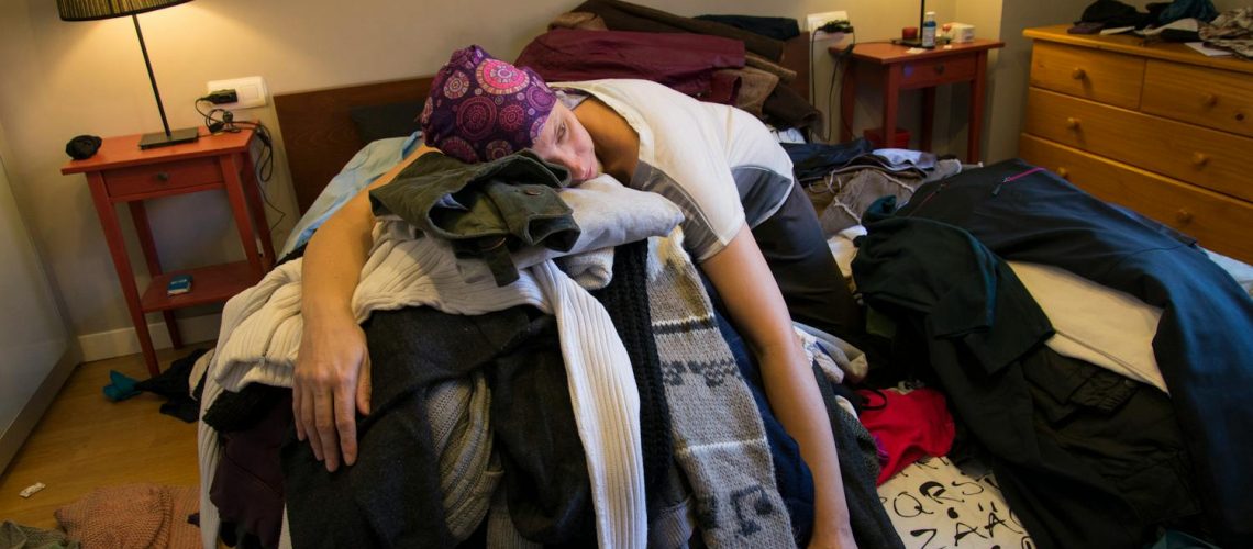 Comment distinguer une fatigue normale d'une fatigue liée au cancer ?